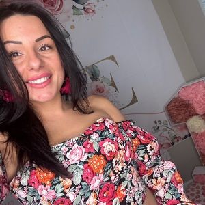 Meet your Posher, Moca